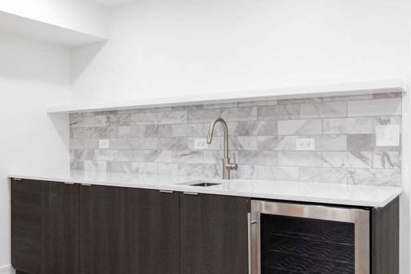 Tile Backsplash Placement